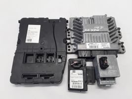 Renault Megane II Komputer / Sterownik ECU i komplet kluczy 