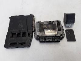 Renault Megane II Komputer / Sterownik ECU i komplet kluczy 