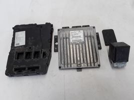 Renault Megane II Komputer / Sterownik ECU i komplet kluczy 