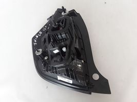 Renault Twingo III Galinis žibintas kėbule 265502525R