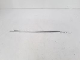 Volvo V40 Moulures des vitres de la porte avant 31278522