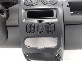 Dacia Duster Dashboard 8200739433