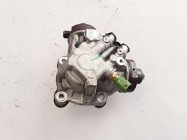 Volvo V60 Pompe d'injection de carburant à haute pression 31372081