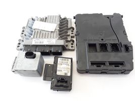 Renault Megane II Komputer / Sterownik ECU i komplet kluczy 