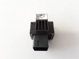 Renault Megane II Glow plug pre-heat relay 9640469680