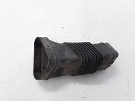 Volvo V60 Oro paėmimo kanalo detalė (-ės) 31274555