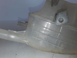 Renault Megane III Vase d'expansion / réservoir de liquide de refroidissement 217100005R