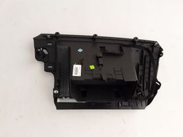 Volvo C30 Glove box 9481664