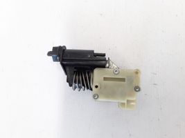 Volvo C70 Fuel tank cap lock 8611387