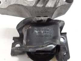 Dacia Logan II Supporto di montaggio del motore 113758078R