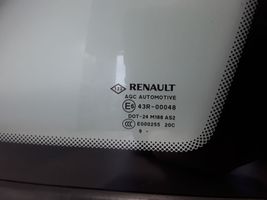 Renault Megane III Fenêtre latérale avant / vitre triangulaire 833060008R