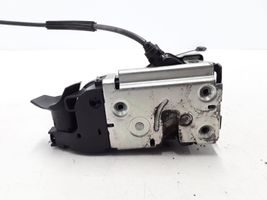 Renault Twingo II Front door lock 8200384971