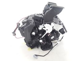 Renault Captur Scatola climatizzatore riscaldamento abitacolo assemblata 272705486R