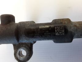 Renault Master III Kraftstoffverteiler Einspritzleiste Verteilerrohr 175215697R