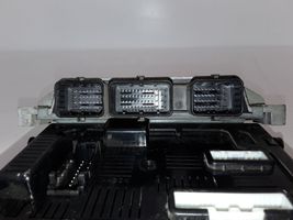 Renault Clio III Komputer / Sterownik ECU i komplet kluczy 