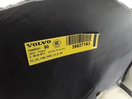 Volvo V60 Wykładzina podłogowa przednia 39827163