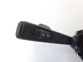 Volvo XC70 Wiper turn signal indicator stalk/switch 