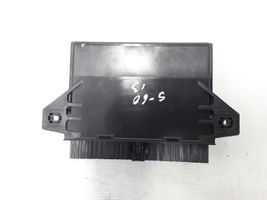 Volvo S60 Oven keskuslukituksen ohjausyksikön moduuli 30659730