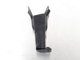 Volvo V70 Staffa di montaggio del radiatore 31274499