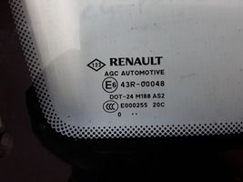 Renault Megane III Rear side window/glass 833070008R