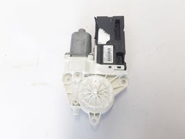 Renault Latitude (L70) Front door window regulator motor 807311065R