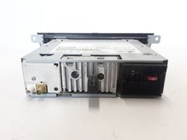 Renault Latitude (L70) Panel / Radioodtwarzacz CD/DVD/GPS 281150048R