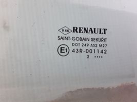 Renault Megane III Vitre de fenêtre porte arrière 823000007R