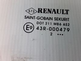 Renault Megane III Vetro del finestrino della portiera anteriore - quattro porte 803007357R