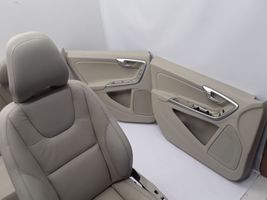 Volvo S60 Juego interior 