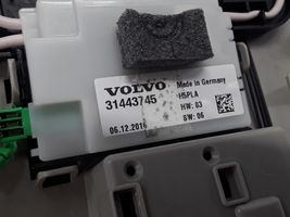 Volvo S90, V90 Фонарь освещения передних мест 31443745