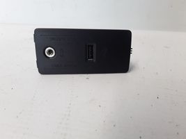 Volvo V60 Câble adaptateur AUX 31389705