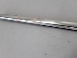 Volvo XC60 Rivestimento modanatura del vetro della portiera anteriore 31402518