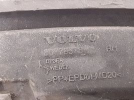 Volvo XC90 Listwa / Nakładka na błotnik przedni 30779578