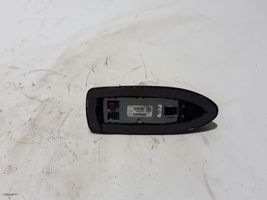 Volvo V40 GPS Antenne 31667592