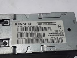Renault Vel Satis Radio/CD/DVD/GPS-pääyksikkö 8200280671