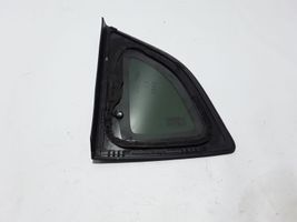 Renault Captur Rear side window/glass 833078189R