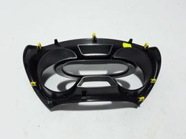 Renault Captur Element deski rozdzielczej 682504768R