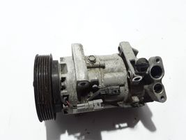 Renault Captur Kompresor / Sprężarka klimatyzacji A/C 926002352R