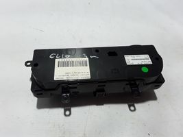 Renault Clio IV Ilmastoinnin ohjainlaite/moduuli 275108796R