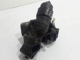 Opel Vivaro Soporte de montaje del filtro de aceite 152081926R