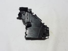 Volvo S90, V90 Takaoven ulkokahva 31378613