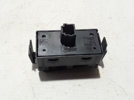 Renault Scenic III -  Grand scenic III Hazard light switch 252100502R