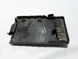 Volvo V40 Staffa di montaggio della batteria 31301934