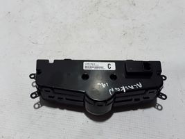 Renault Alaskan Ilmastoinnin ohjainlaite/moduuli 275004KD1A