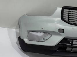 Volvo XC40 Paraurti anteriore 31449359