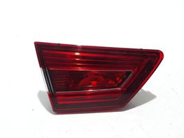 Renault Clio IV Lampy tylnej klapy bagażnika 265552424R