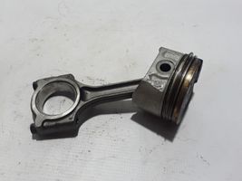 Renault Clio III Piston avec bielle 7701476929