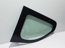 Dacia Dokker Fenêtre latérale avant / vitre triangulaire 833077547R