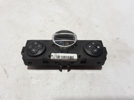 Renault Clio III Module unité de contrôle climatisation 8200296683