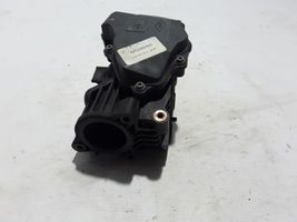 Renault Trafic III (X82) Clapet d'étranglement 145138377R